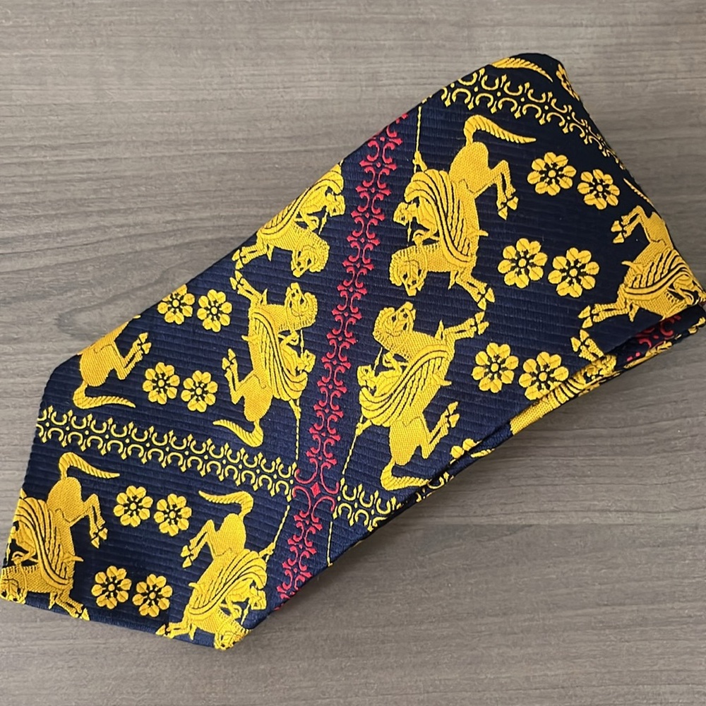 Vintage Simpsons Royal Worth Wide Ribbed Tie Navy with Gold and Red